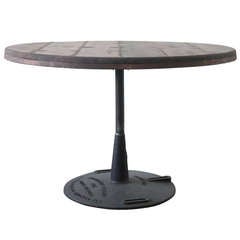 4' round Pedestal Table