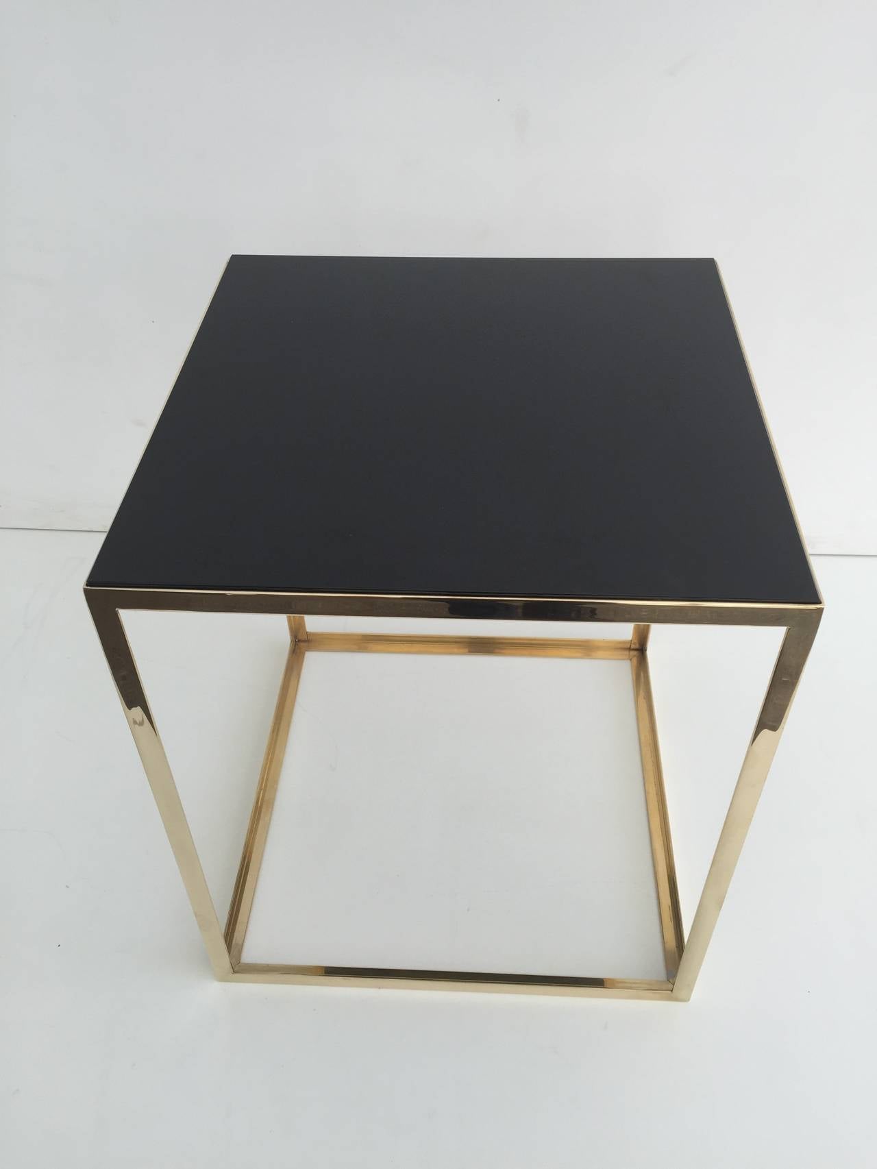Pair of Brass and Black Glass Cube Tables In Excellent Condition In North Hollywood, CA