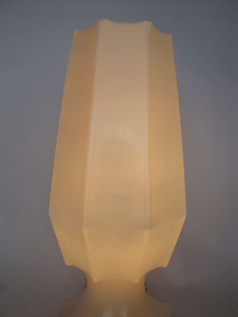 Late 20th Century 1970's Space Age Molded Plastic Floor Lamp For Sale