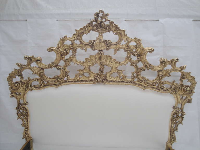 Mid-20th Century Rococo Style Gold Leafed Queen Bed