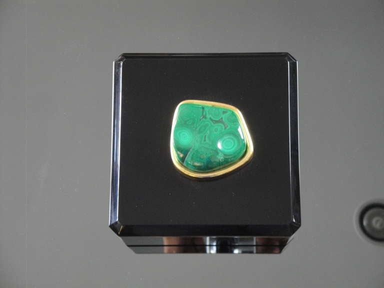 Pair of bulls eye rock malachite and gold leaf jewelry boxes.
Price is per item.
The one on the right has been sold.