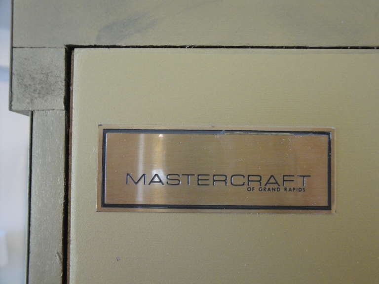 Stunning Mastercraft Brass Vitrine Cabinet 1