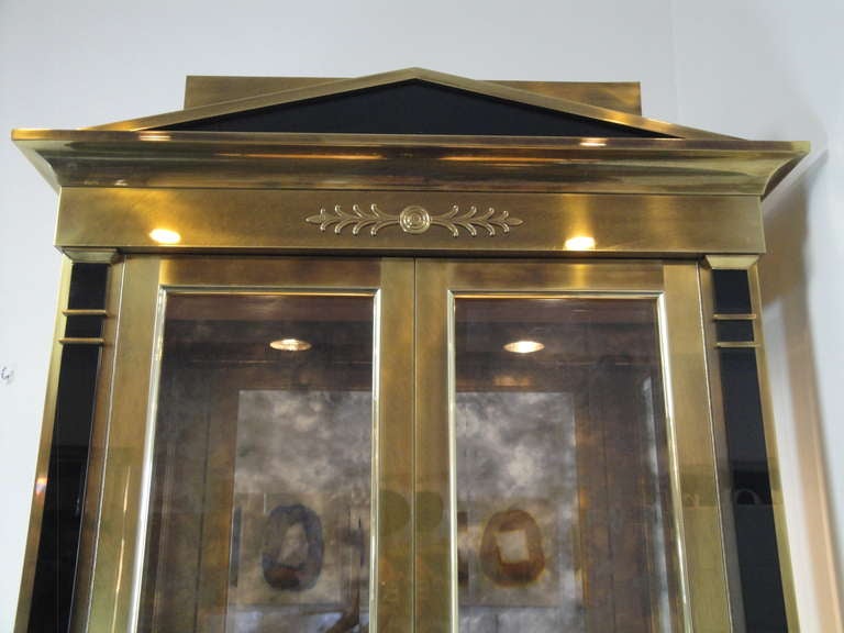 American Stunning Mastercraft Brass Vitrine Cabinet