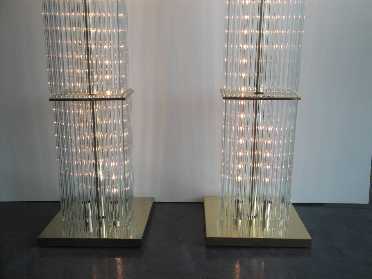Pair of Sciolari Brass and Glass Floor Lamps for Lightolier In Good Condition For Sale In North Hollywood, CA