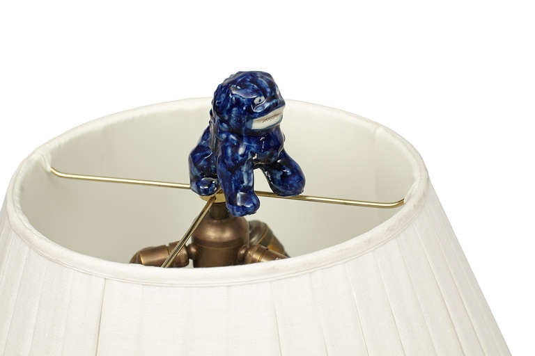 Pair of Chinese Blue and White Temple Jar Lamps In Excellent Condition In New York City, NY