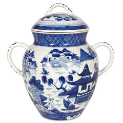 Chinese Export Blue and White Covered Jar