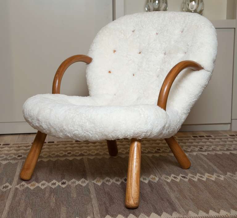 Philip Arctander's "Clam chair"