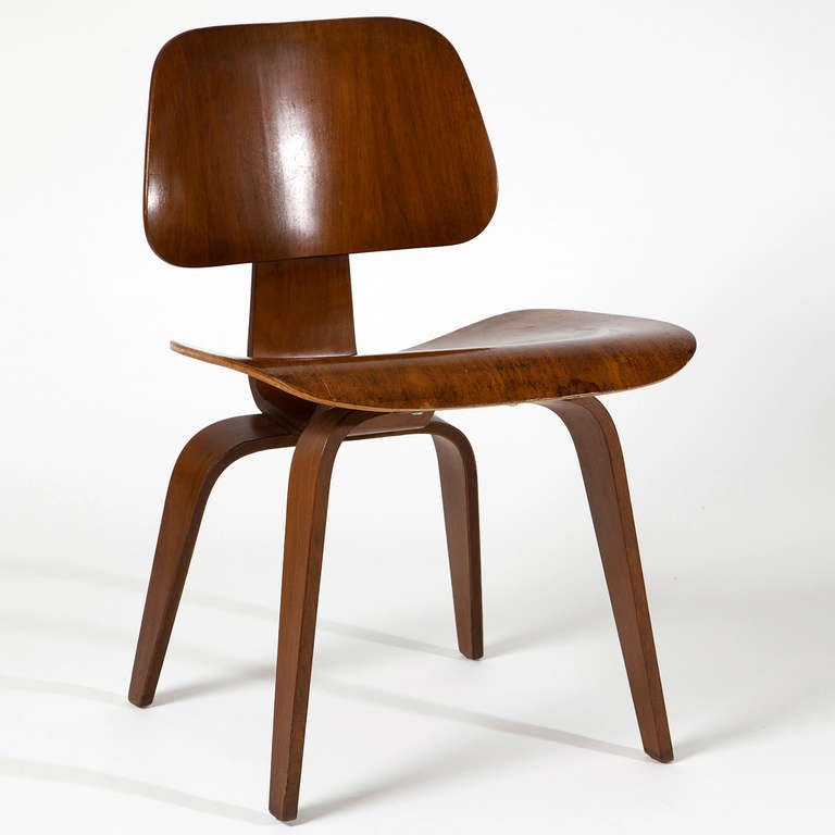 Mid-Century Modern Charles & Ray Eames, 