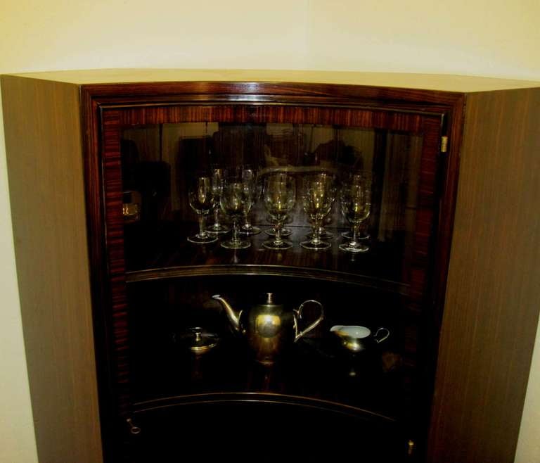 Closing SALE - Rare Display Cabinet for Corner Germany 1930's For Sale 4