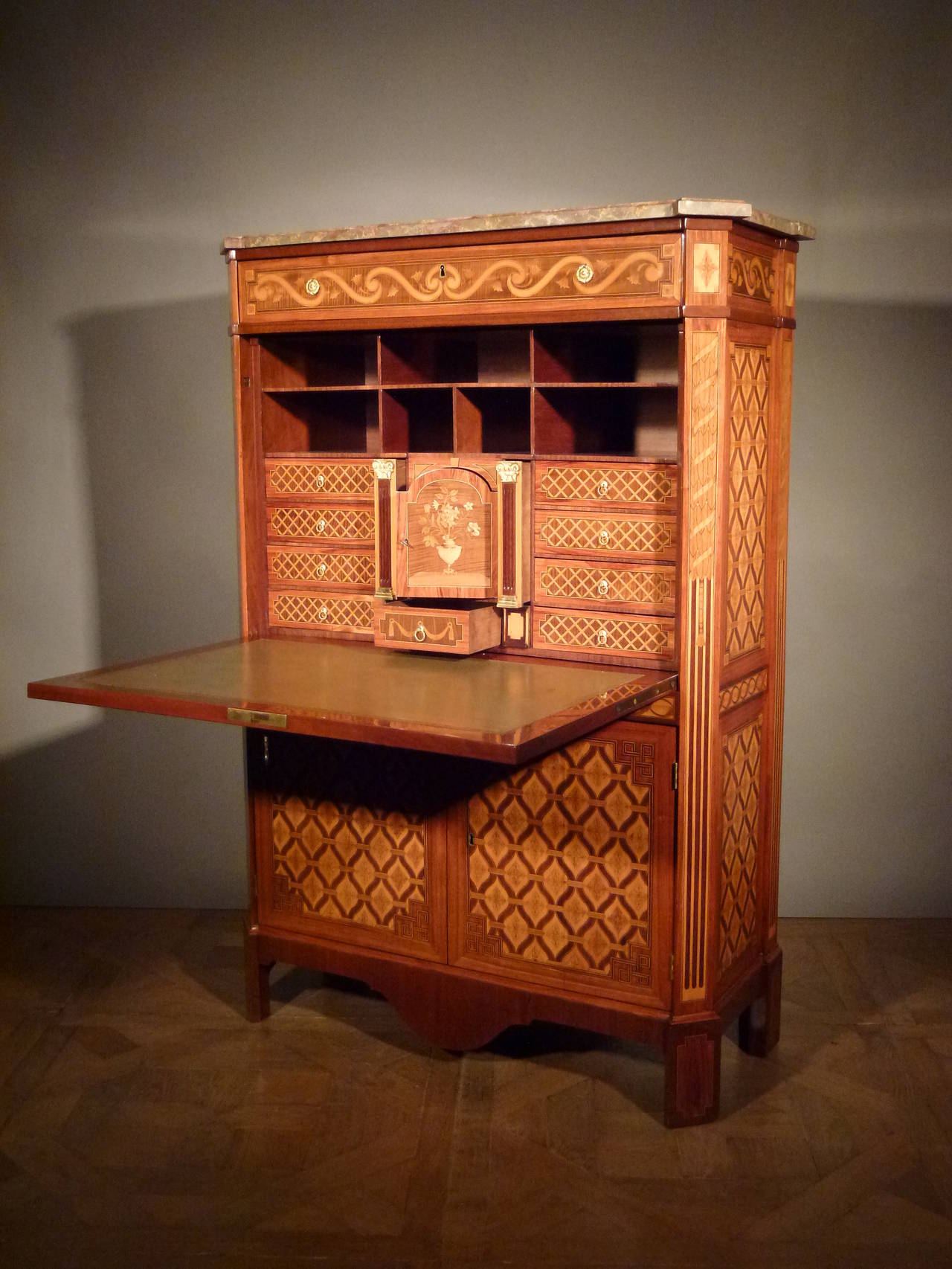 Secretaire à Abattant holandés, finales del siglo XVIII Luis XVI en venta