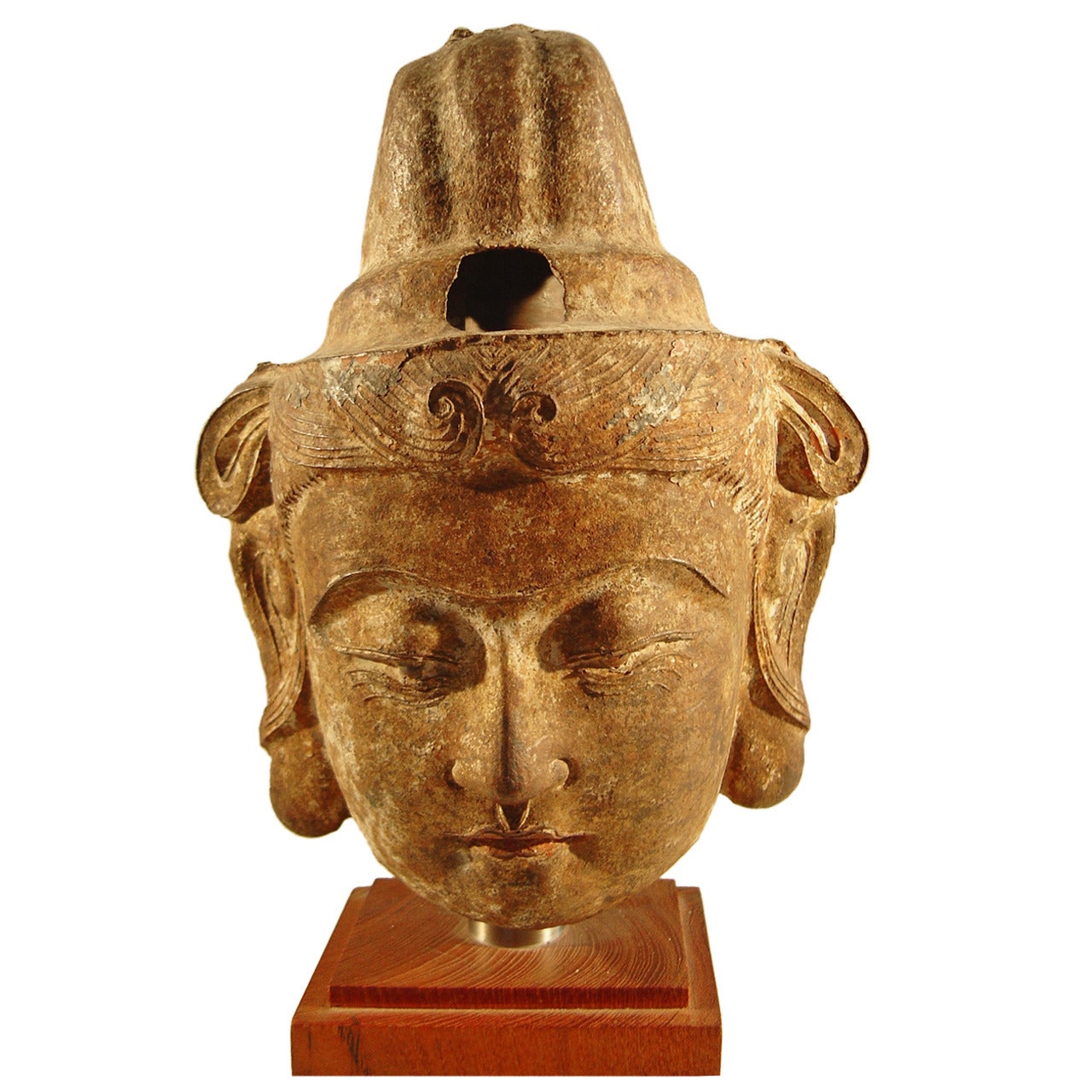 'Bodhisattva Avaloketesvara' or 'Kuan Yin' Sculpture For Sale