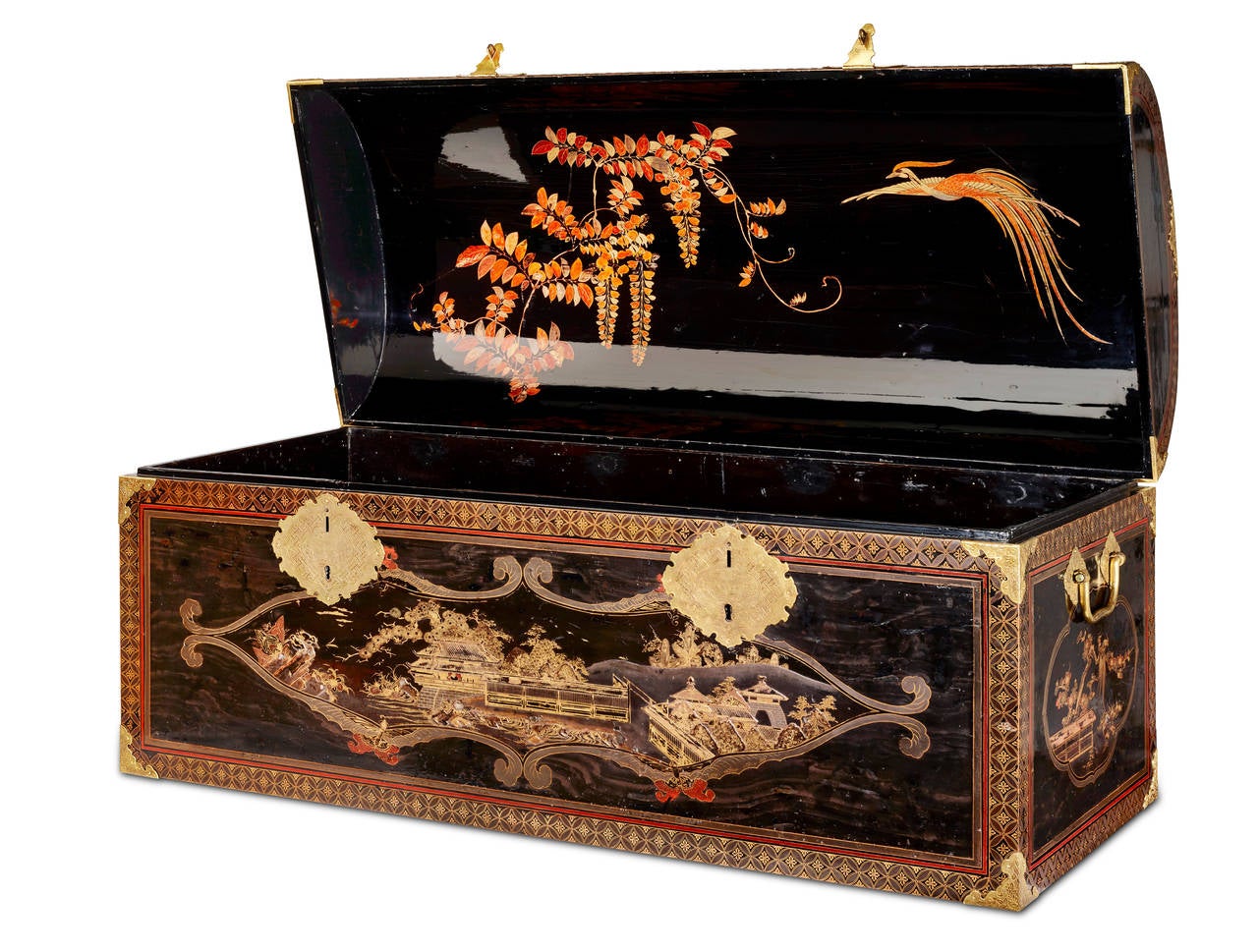 Gilt Rare Large Japanese Lacquer Coffer For Sale