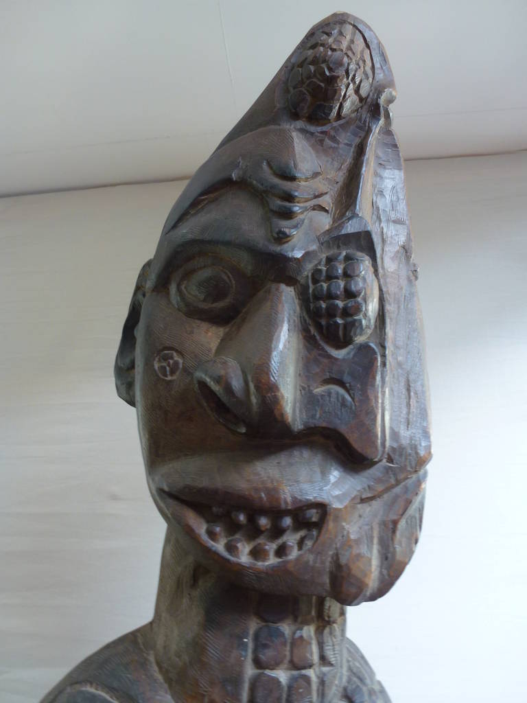 Papua New Guinean Large Decorative Papua New Guinea Sculpture
