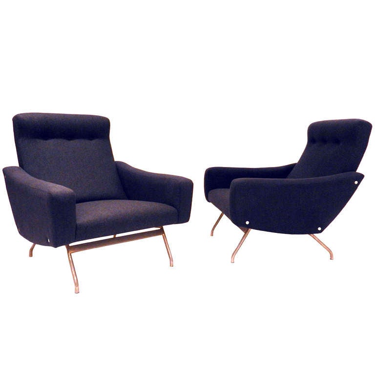 Pair of large armchairs with steel legs reupholstered in dark grey and charcoal wool. Designed by Joseph Andre Motte and manufactured by Steiner.