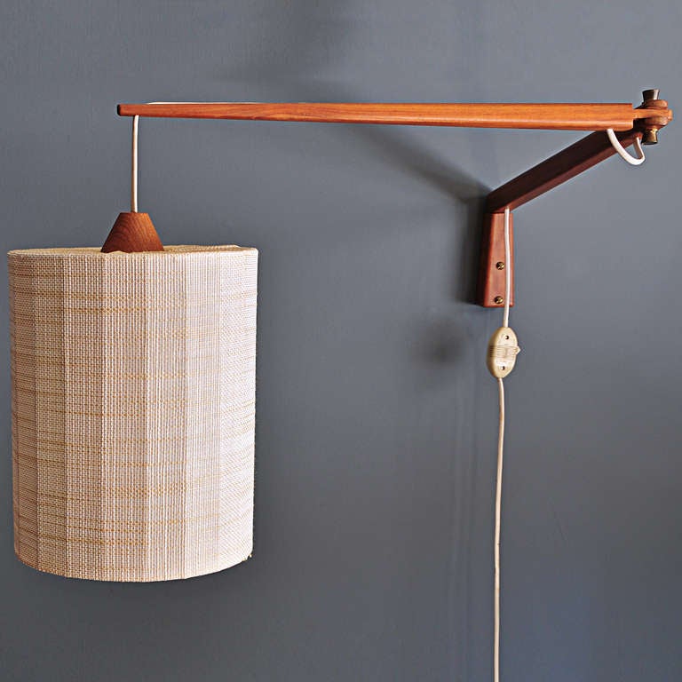 wall mounted reading lamp