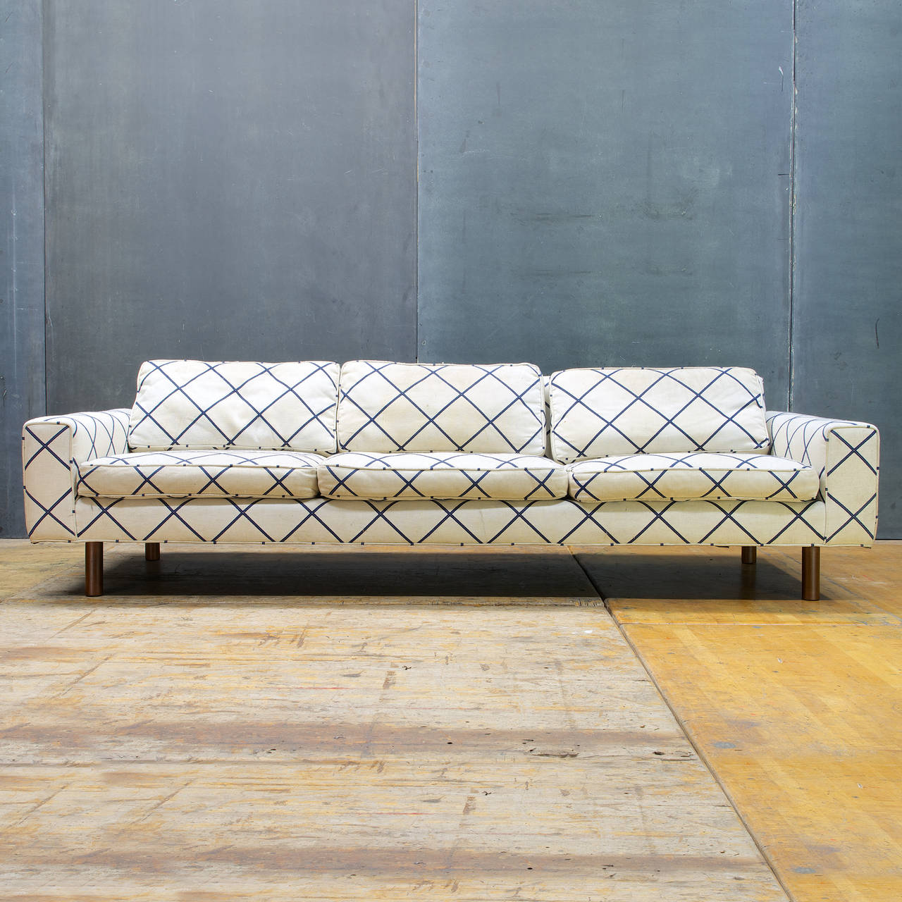 1960s Low Lounge Sofa, Ultra Mid-Century Modern Selig
