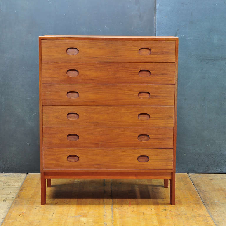 mid century chest of drawers