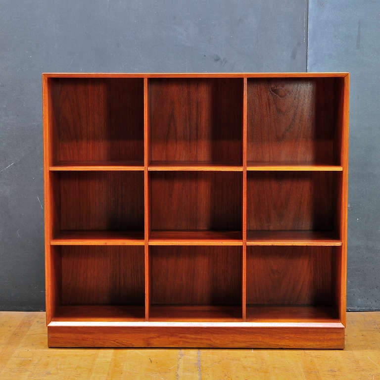 Peter Hvidt Soborg Mobler Denmark Teak Petite Bookcase Storage Cabinets In Excellent Condition In Hyattsville, MD
