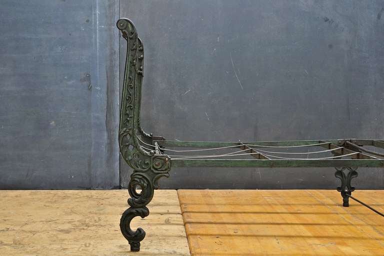 Victorian Cast Iron Ornate Campaign Daybed Sofa Chaise 2