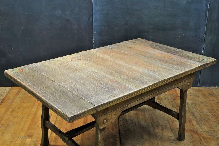 1920's American Folk Art Country Tavern Kitchen Work Dining Table In Good Condition In Hyattsville, MD