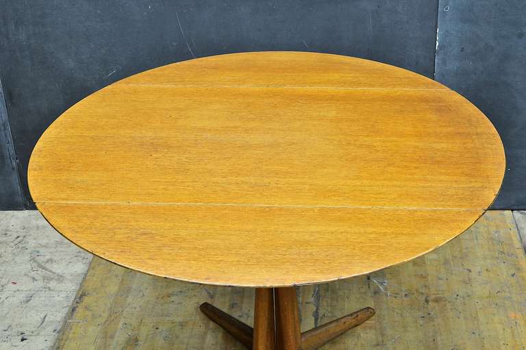 Mid-Century Modern Brown Saltman Hydraulic Transformer Coffee Table vs. Card Table