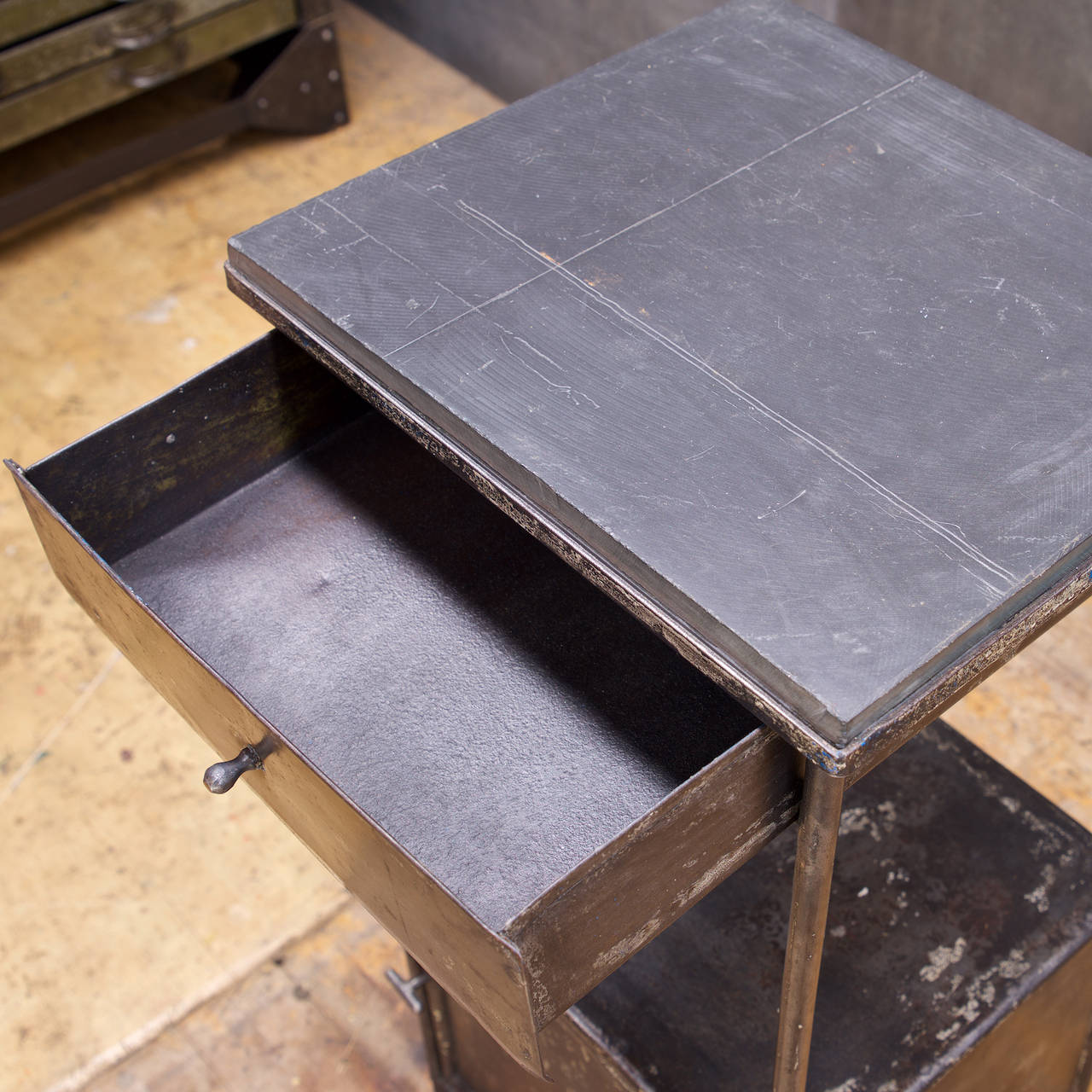 Machine-Made Industrial Industrial Steel Slate Bedside Table Cabinet Console Nightstand 