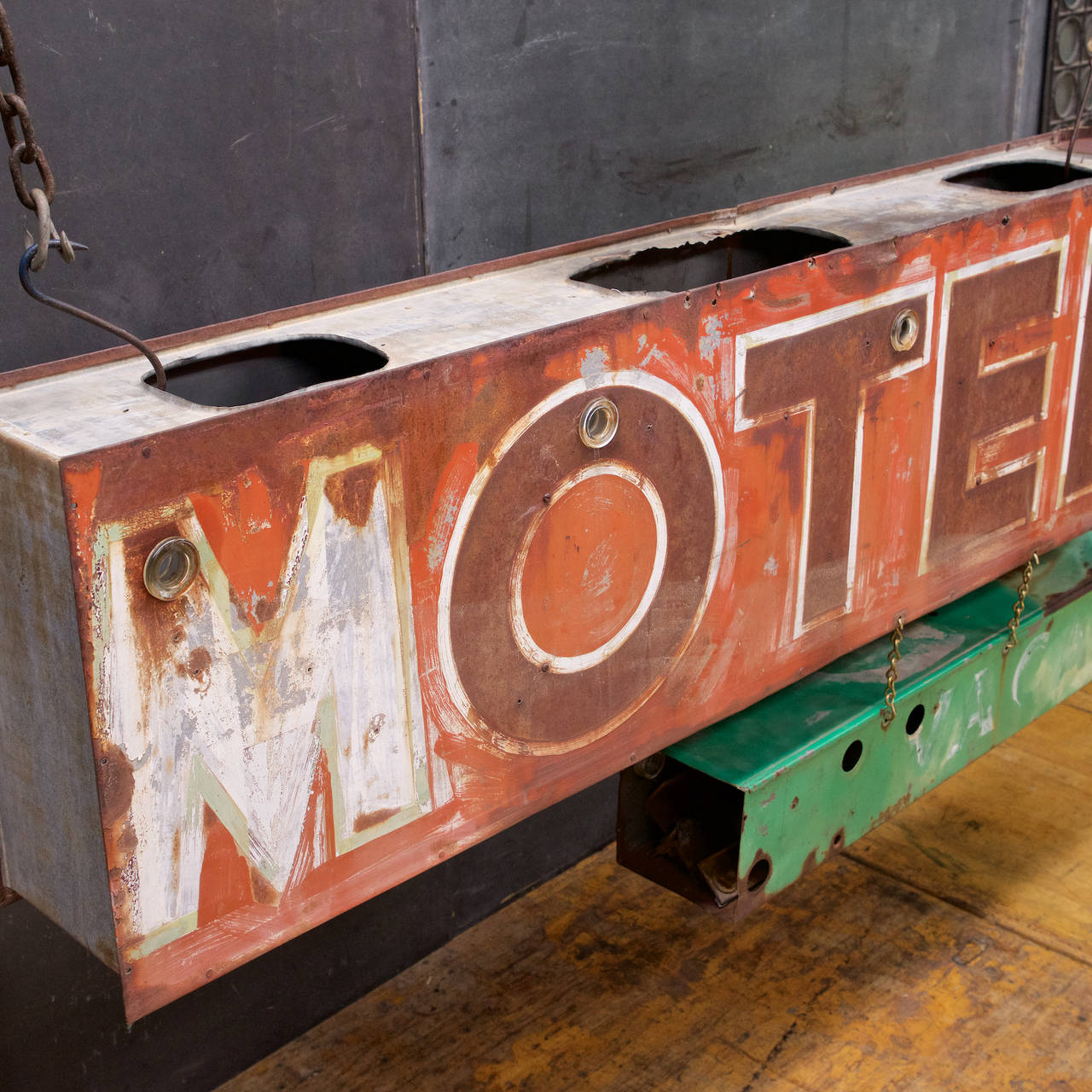 Steel Monumental 1930s Hand-Painted Saltwash Motel and Vacancy Neon Sign