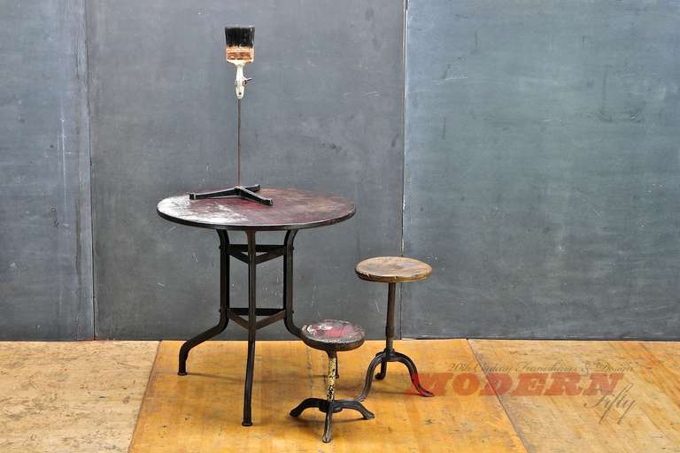 1910s Vintage Industrial Toledo Metals Company Factory Office Break Table Rare In Fair Condition For Sale In Hyattsville, MD