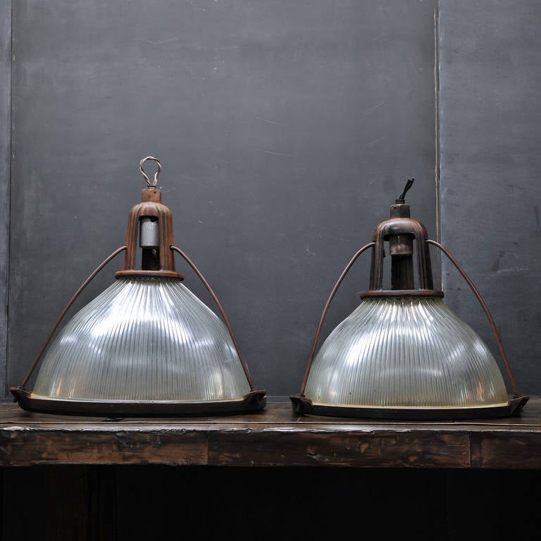 antique industrial light fixtures