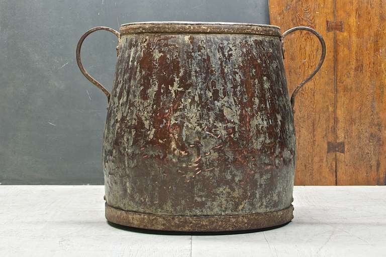 1800s Monumental Black Forest Copper Kettle Caldron Bin Planter Barrel In Fair Condition In Hyattsville, MD