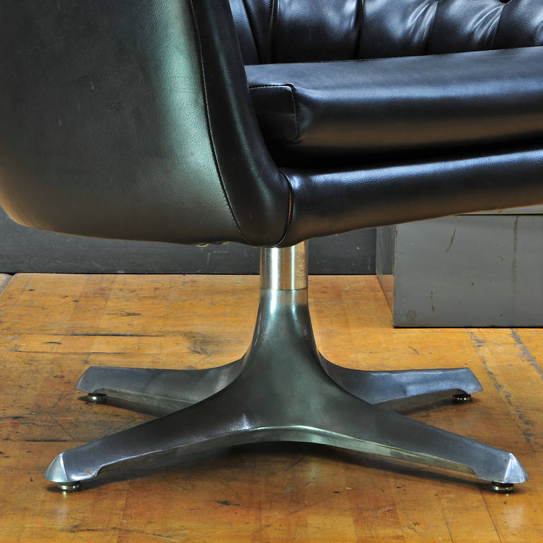 Mid-20th Century 1960s Chromcraft Star Trek Sculpta Black Tufted Swivel Lounge Chair