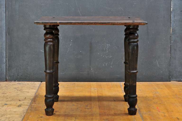Willette Strongg Primitive Turned Leg Side Table
