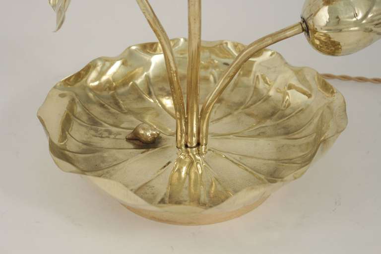 1960s Lily Pad and Snail Brass Table Lamp 2