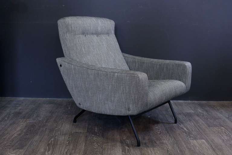 Paire de fauteuils Gilbert Steiner:: Edition Steiner:: France:: 1960