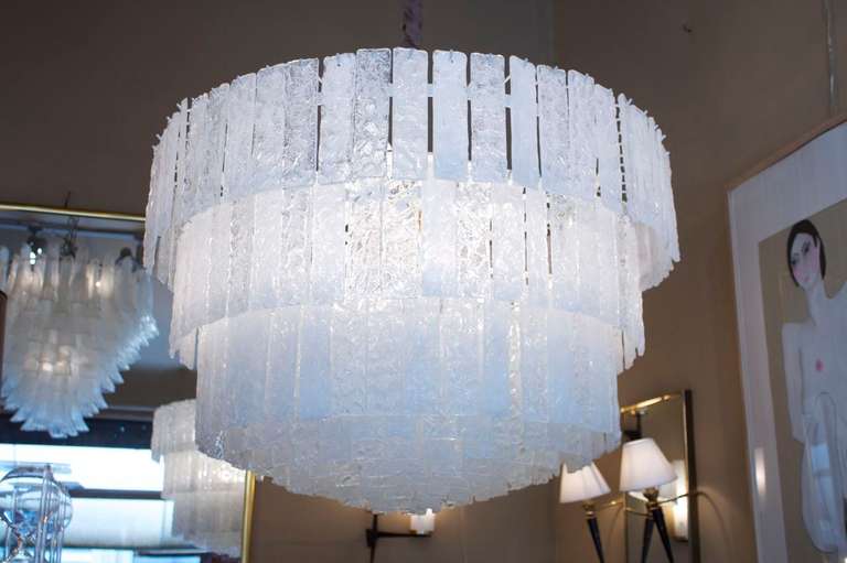1970 Murano ceiling chandelier, 18 bulbs. Granite like glass rectangular elements.