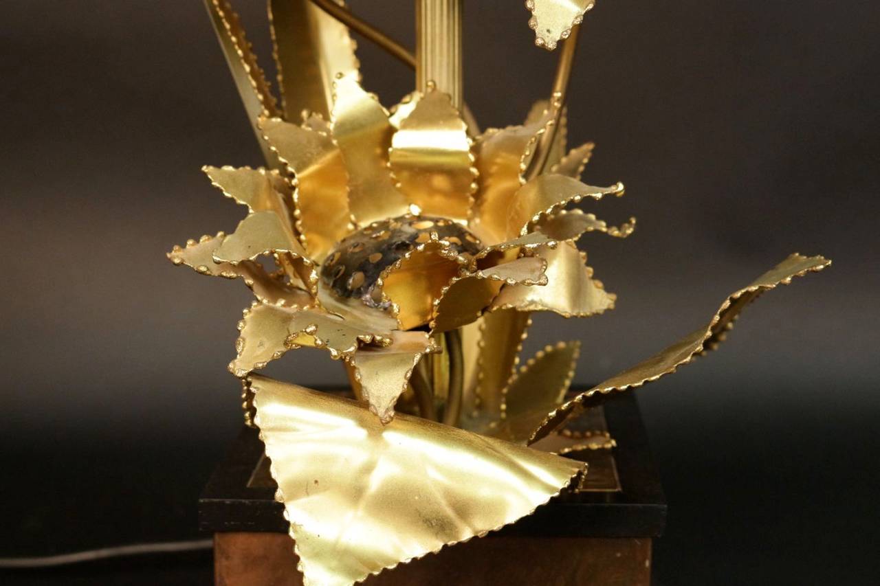 1960s 'Sunflower' Brass Table Lamp by Maison FlorArt 1