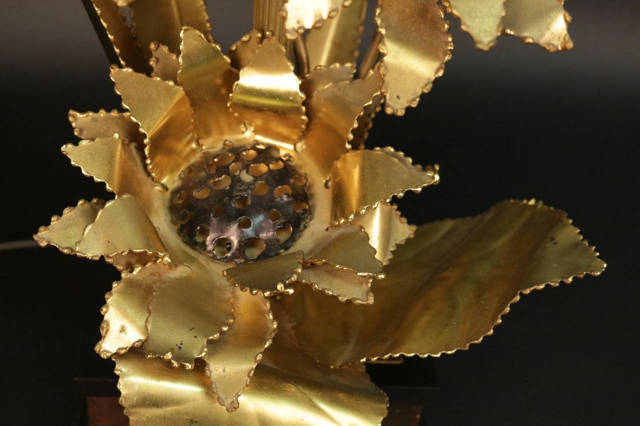 Mid-20th Century 1960s 'Sunflower' Brass Table Lamp by Maison FlorArt