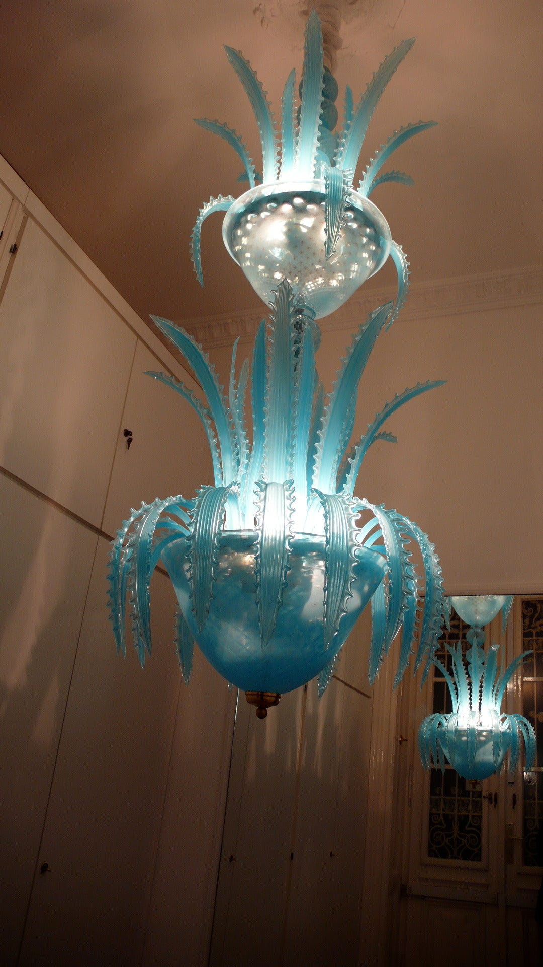Imposing Waterfall Handblown Glass Chandelier by Murano In Excellent Condition In Rome, IT