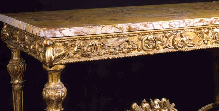 Extraordinary Pair of Italian 18th Century Carved Giltwood Console Tables In Good Condition In Rome, IT