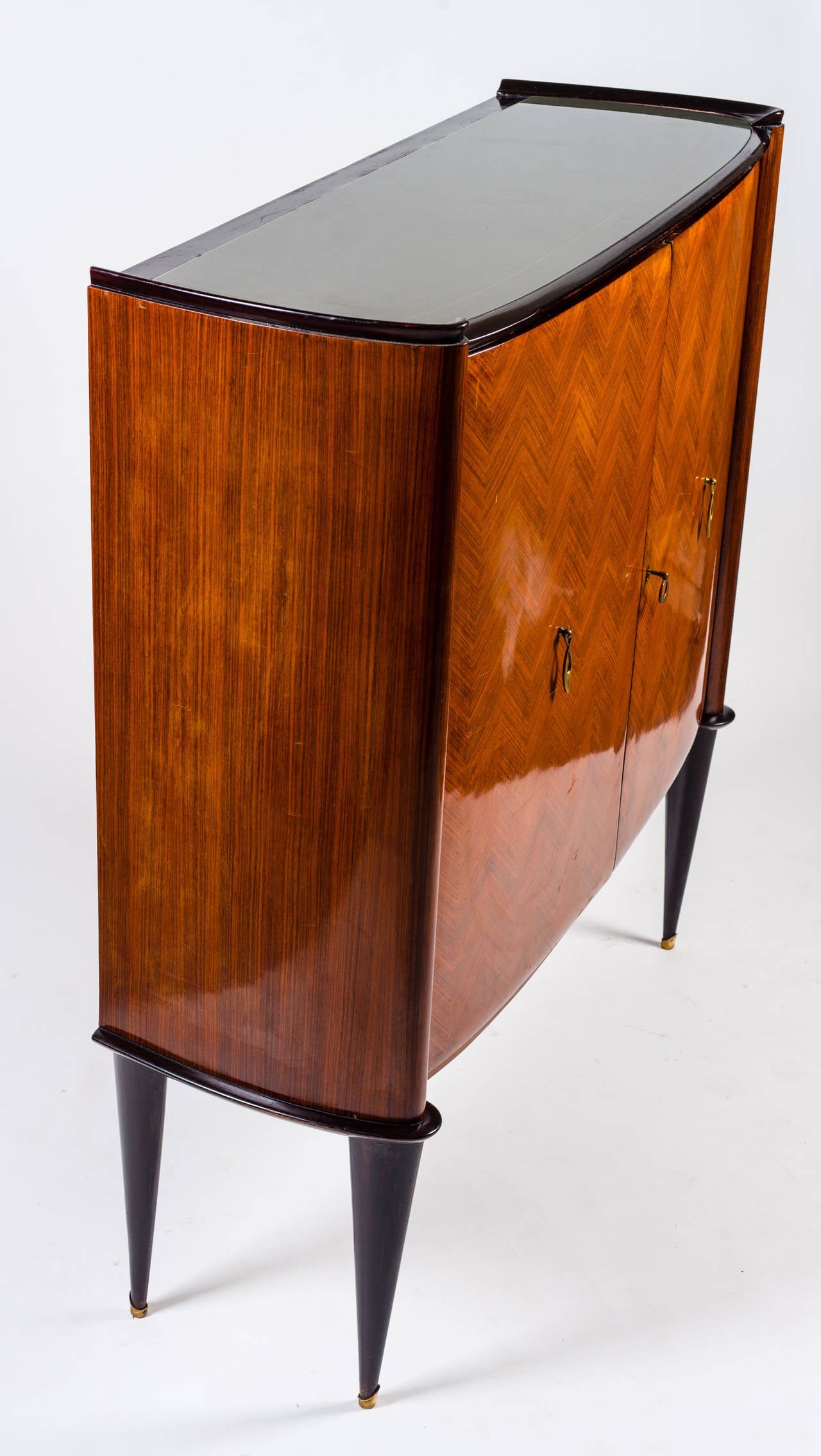 Italian Bar Cabinet in the style of  Paolo Buffa, 1950s