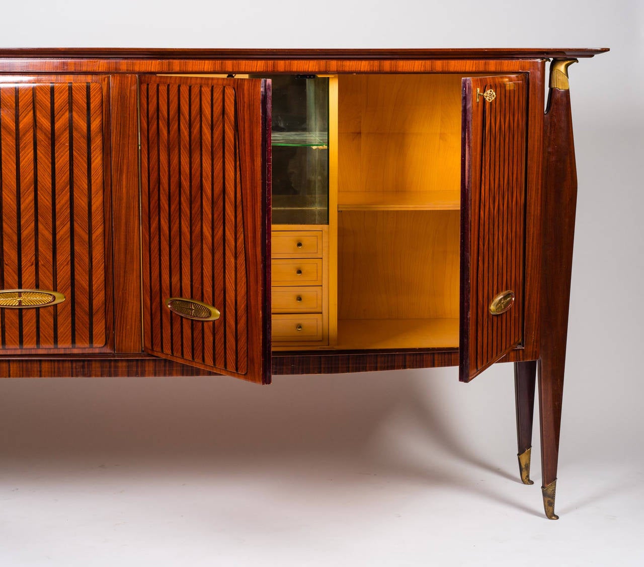  Italian Design Mid-century Sideboard or Bar Cabinet  Paolo Buffa, 1950s In Excellent Condition In Rome, IT