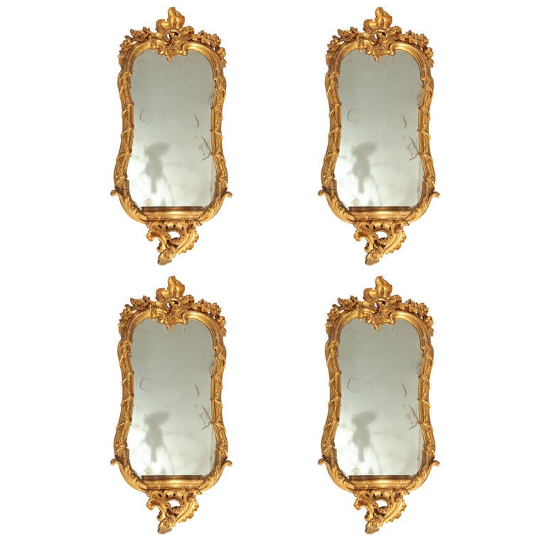 Fine Set of Four 18th Century Roman  Giltwood Mirrors For Sale