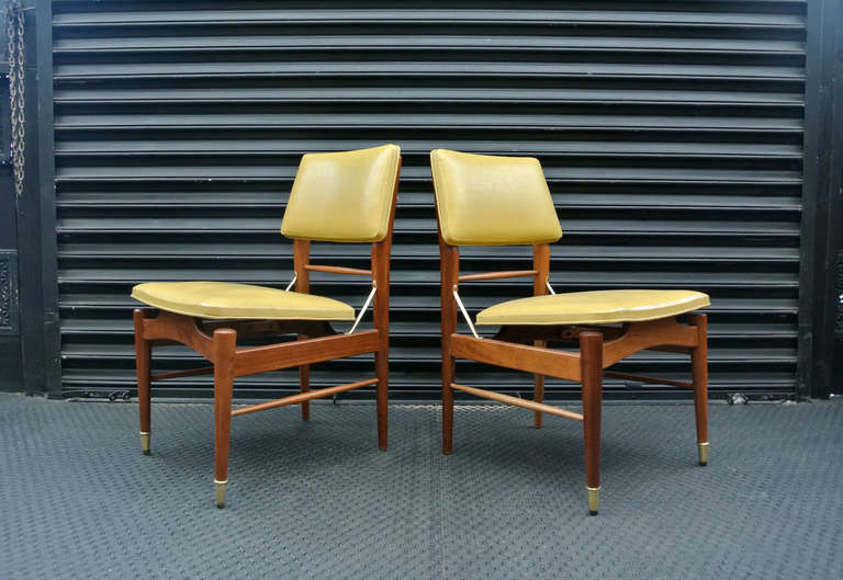 Mid-Century Modern Mexican Set of 8 Vintage Leather Chairs