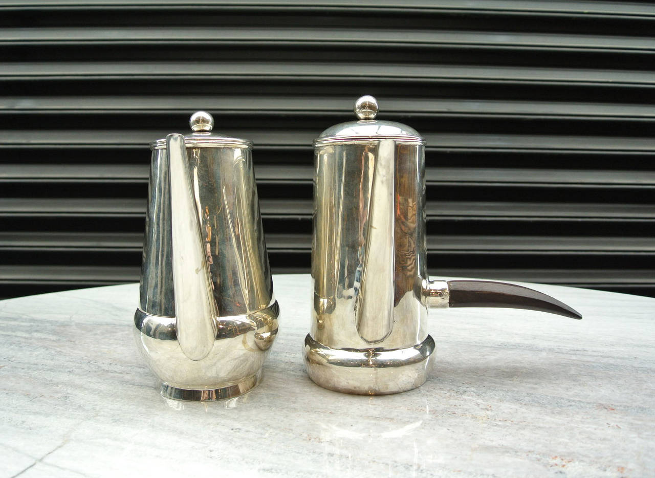 Mid-Century Modern William Spratling Tea and Coffee Silver Handled Kettle Set For Sale