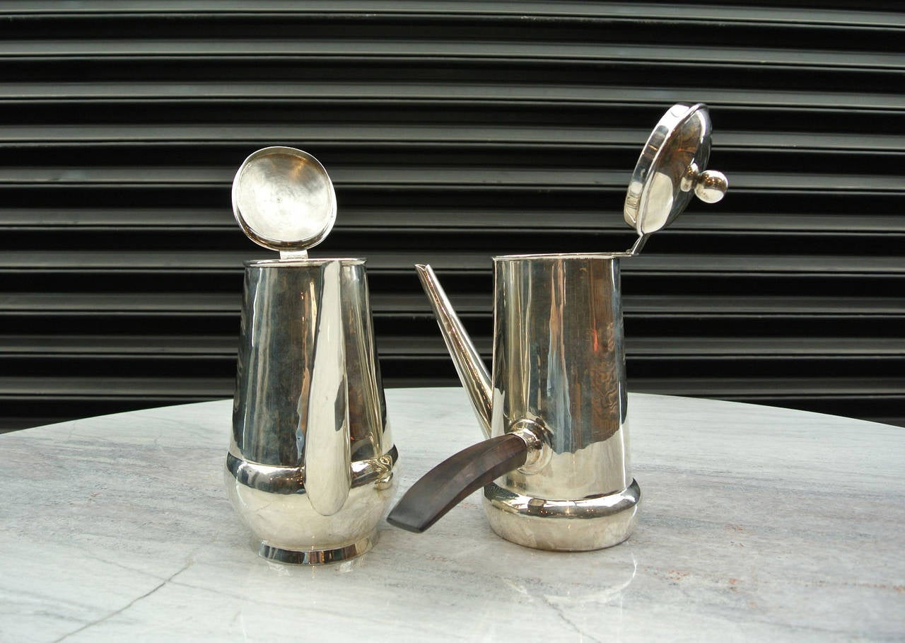 Mid-20th Century William Spratling Tea and Coffee Silver Handled Kettle Set For Sale