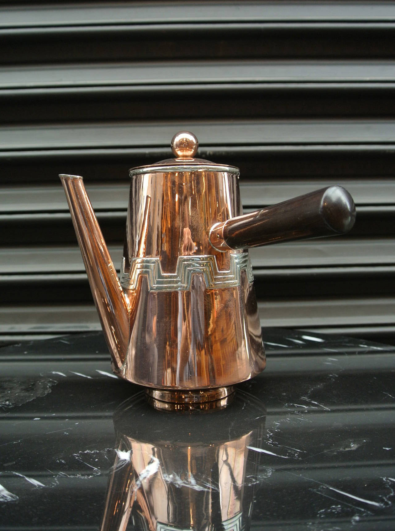 Mid-20th Century Victoria Cony Coffee Handled Kettle Set