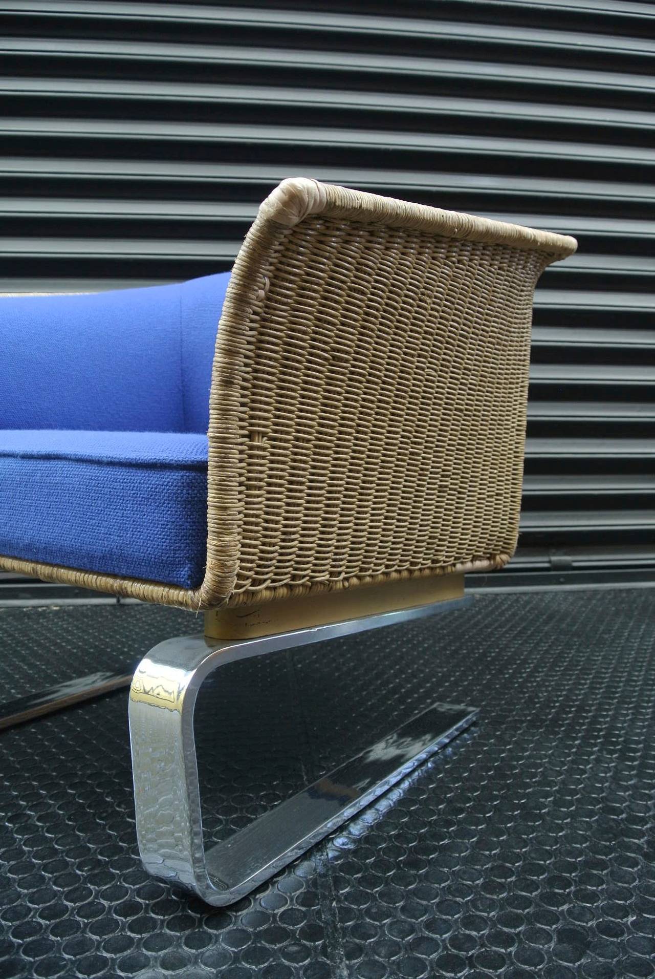 Beautiful Wicker and Chrome Armchair In Good Condition For Sale In Mexico City, MX