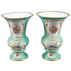 A Fine Pair of 19th Century German Meissen Porcelain Vases 3
