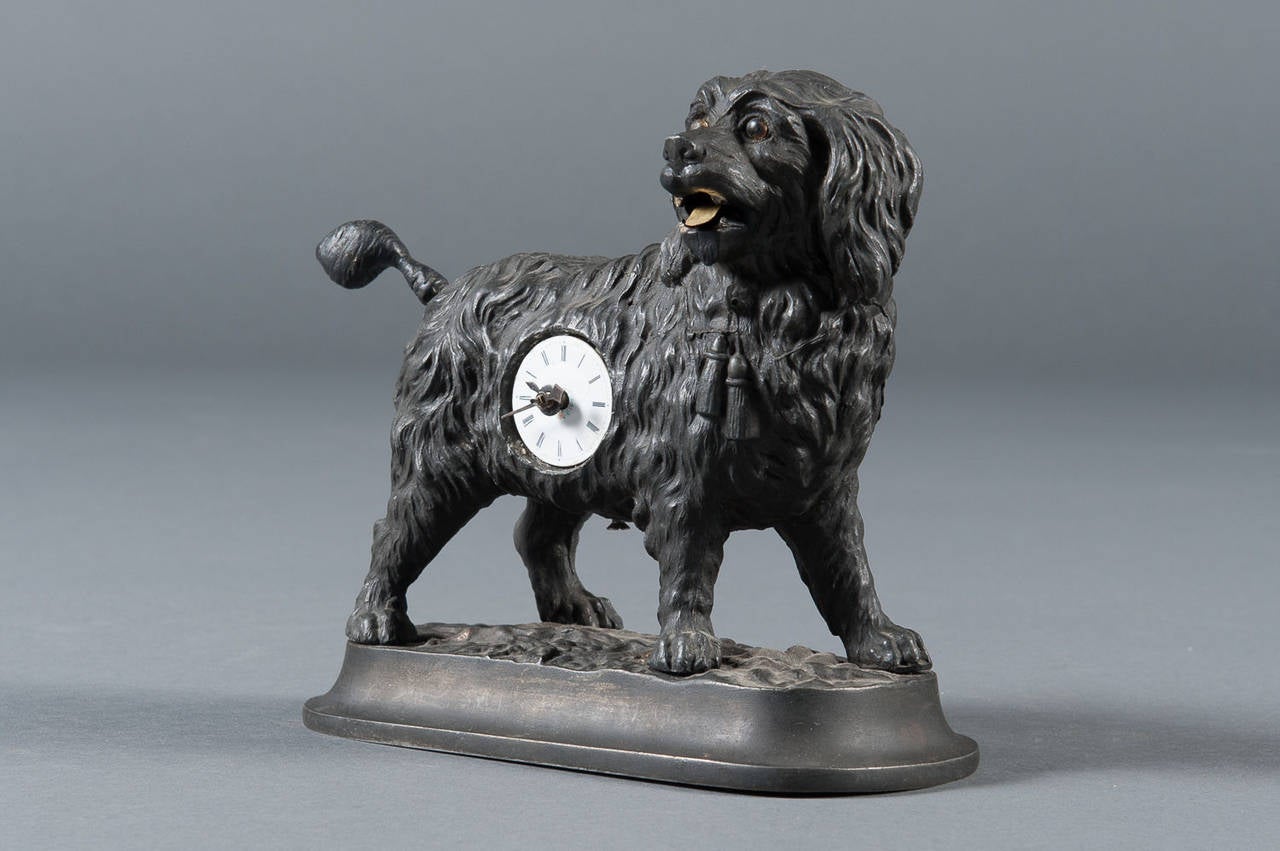 A Rare 19th Century German Cast Iron Animated Dog Novelty Timepiece

Circa 1880

Origin: Germany

Height: 6