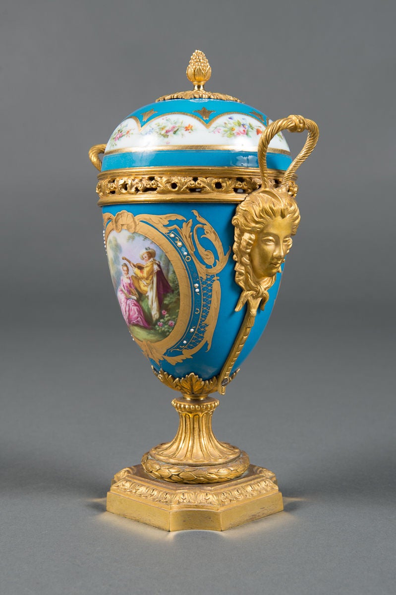 Pair of 19th Century French Gilt Bronze-Mounted Turquoise Ground Painted Vases For Sale 2